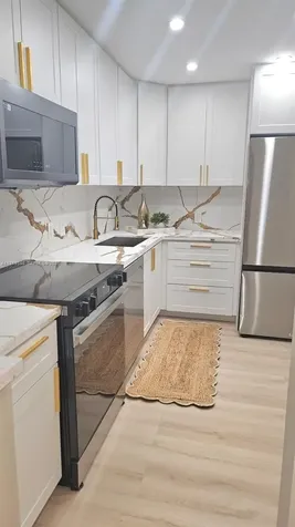 20500 W Country Club Drive Aventura FL 33180