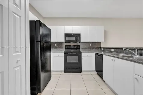 2495 SE 13th Court Homestead FL 33035