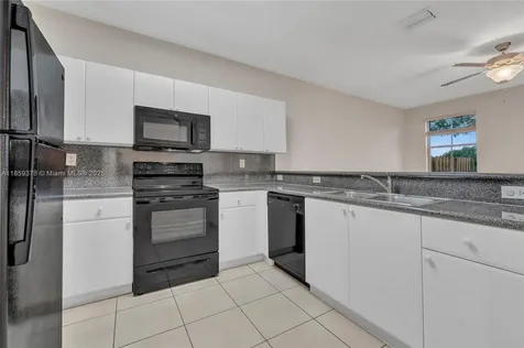 2495 SE 13th Court Homestead FL 33035