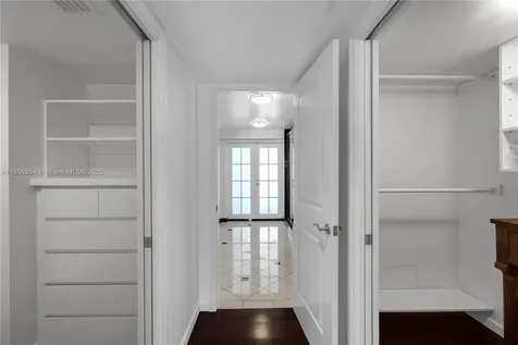 243 Meridian Avenue Miami Beach FL 33139