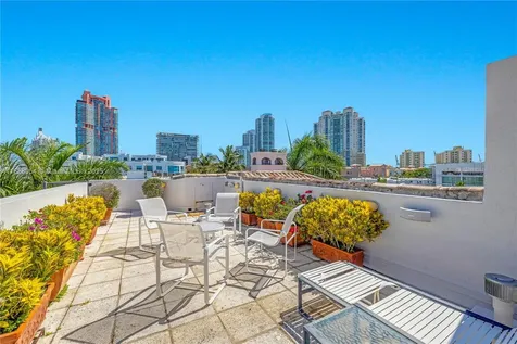 243 Meridian Avenue Miami Beach FL 33139