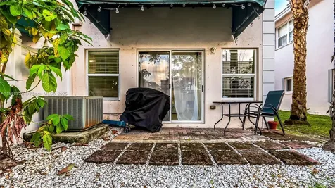 3087 NW 30th Place Oakland Park FL 33311