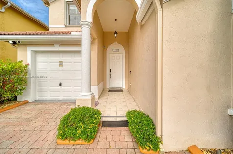 16403 SW 79th Lane Miami FL 33193