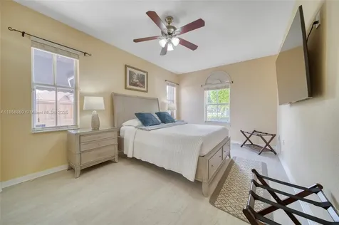 16403 SW 79th Lane Miami FL 33193