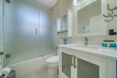 16403 SW 79th Lane Miami FL 33193