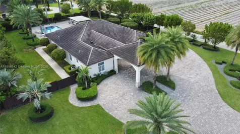 27410 SW 172nd Avenue Homestead FL 33031