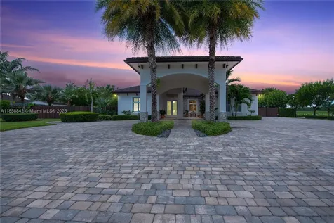 27410 SW 172nd Avenue Homestead FL 33031