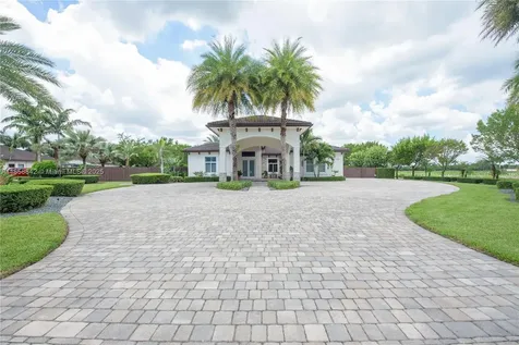 27410 SW 172nd Avenue Homestead FL 33031