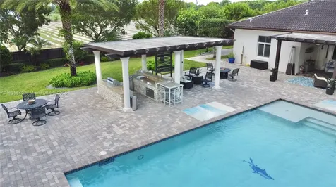 27410 SW 172nd Avenue Homestead FL 33031