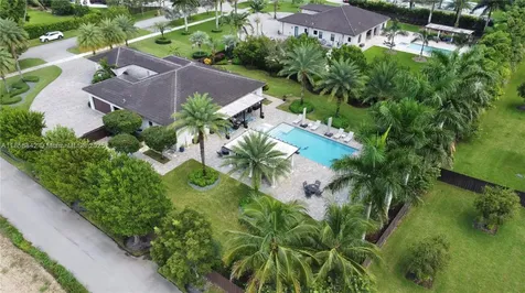 27410 SW 172nd Avenue Homestead FL 33031