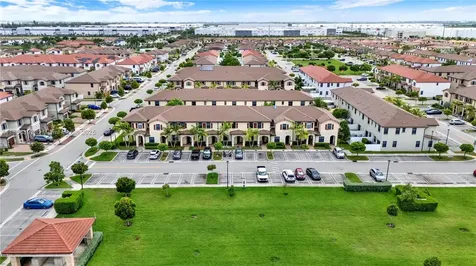 10480 W 33rd Lane Hialeah FL 33018