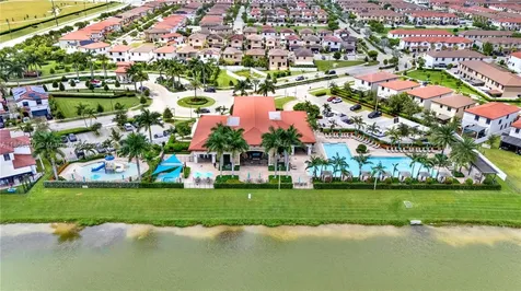 10480 W 33rd Lane Hialeah FL 33018