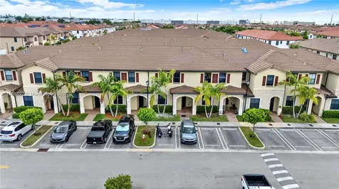 10480 W 33rd Lane Hialeah FL 33018