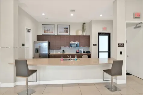 10480 W 33rd Lane Hialeah FL 33018