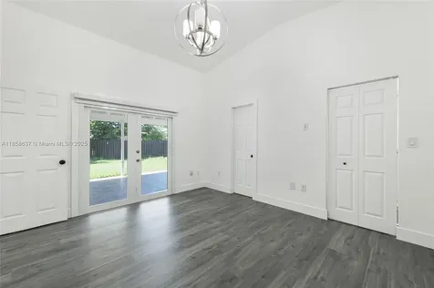11518 SW 174th Street Miami FL 33157