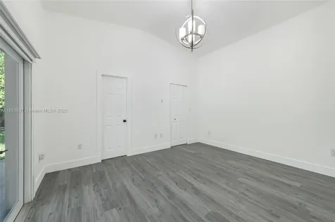 11518 SW 174th Street Miami FL 33157