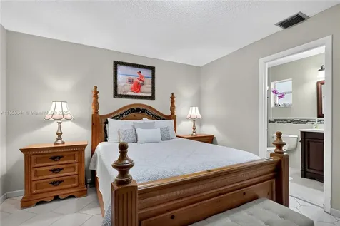 6570 W 2nd Court Hialeah FL 33012