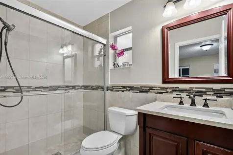 6570 W 2nd Court Hialeah FL 33012