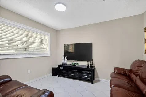 6570 W 2nd Court Hialeah FL 33012