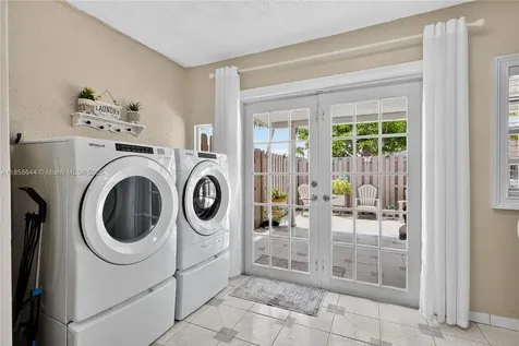 6570 W 2nd Court Hialeah FL 33012