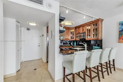 345 Ocean Drive Miami Beach FL 33139