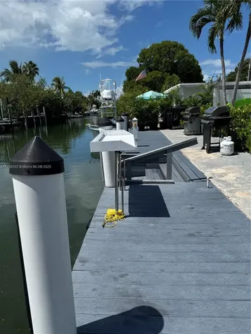 1301 Grouper Drive Marathon FL 33050