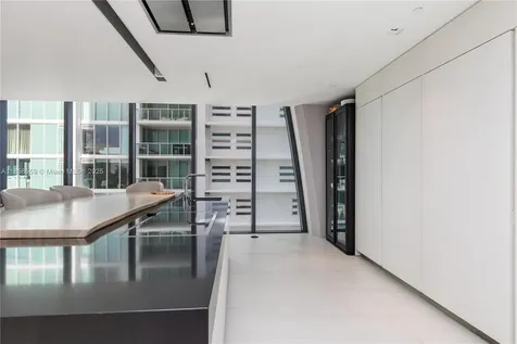 1000 Biscayne Boulevard Miami FL 33132