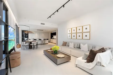 1000 Biscayne Boulevard Miami FL 33132