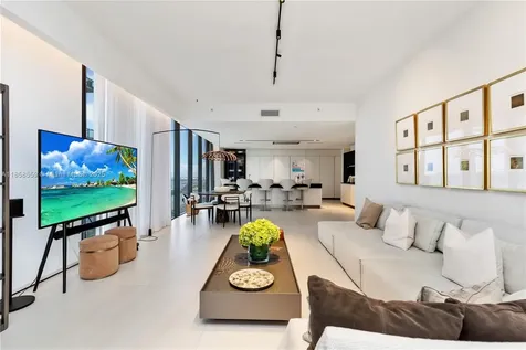 1000 Biscayne Boulevard Miami FL 33132