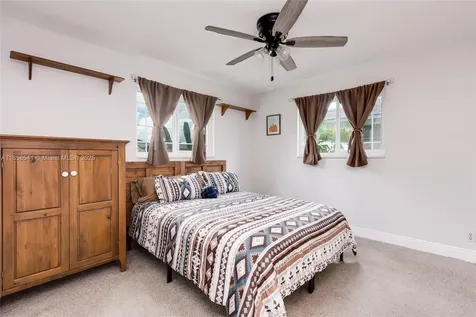 12421 SW 1st Court Plantation FL 33325