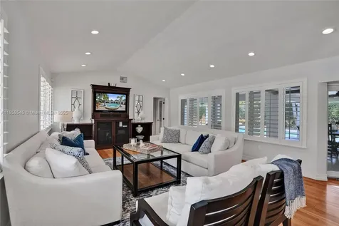 7945 SW 99th Street Miami FL 33156