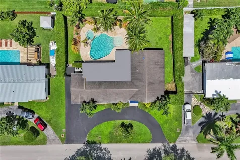 7945 SW 99th Street Miami FL 33156