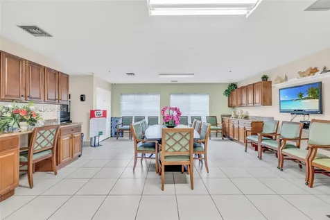Margate FL 33068