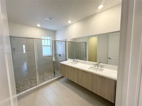 4255 SW 123rd Terrace Davie FL 33330