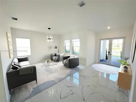 4255 SW 123rd Terrace Davie FL 33330