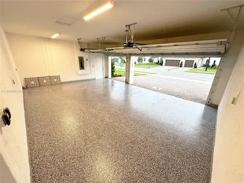 12239 SW 43rd Street Davie FL 33330