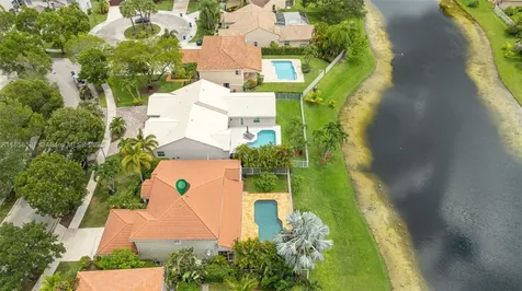 720 Verona Lake Drive Weston FL 33326
