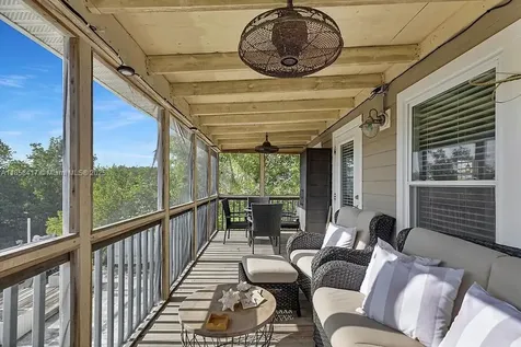 813 Hawksbill Lane Sugarloaf FL 33042