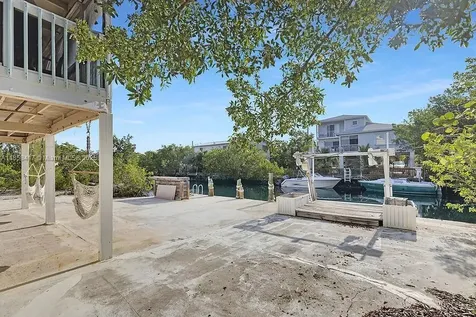 813 Hawksbill Lane Sugarloaf FL 33042