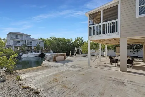 813 Hawksbill Lane Sugarloaf FL 33042