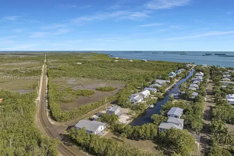 813 Hawksbill Lane Sugarloaf FL 33042