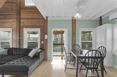 813 Hawksbill Lane Sugarloaf FL 33042