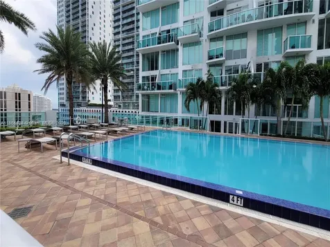 31 SE 5th Street Miami FL 33131