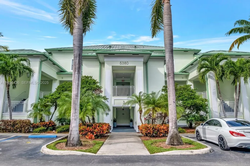 5300 NW 87th Avenue Doral FL 33178