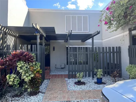 Pembroke Pines FL 33026