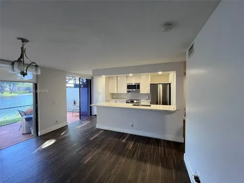 Pembroke Pines FL 33026