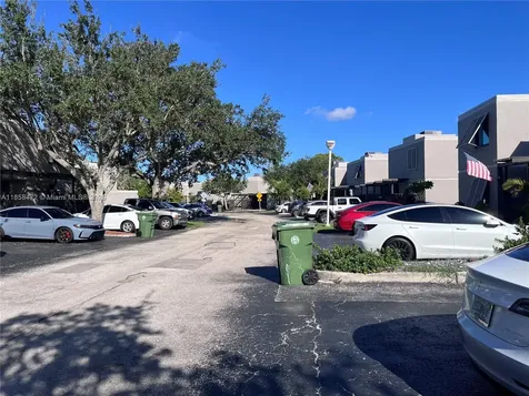 Pembroke Pines FL 33026