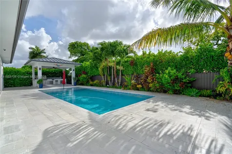 2521 SW 105th Avenue Miami FL 33165