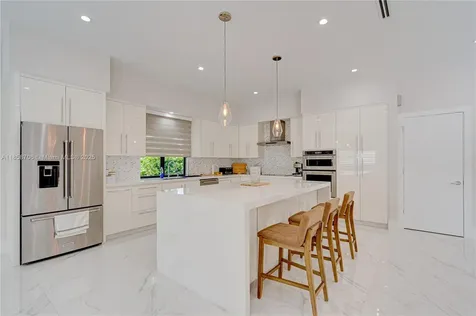 2521 SW 105th Avenue Miami FL 33165