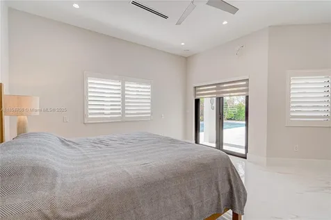 2521 SW 105th Avenue Miami FL 33165